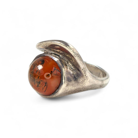 Modernist Sterling and Moss Agate Ring by Peter Broome