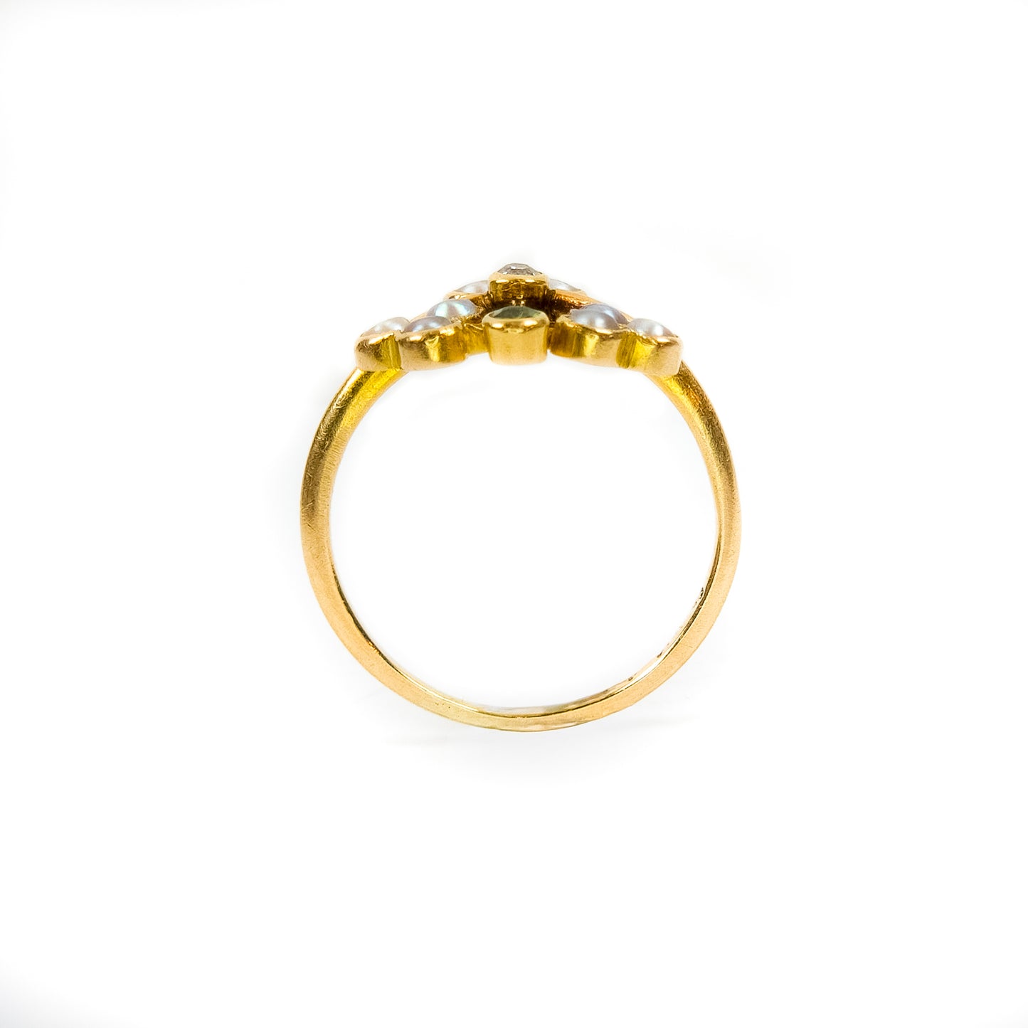 Victorian 18K Gold Ring with Diamond, Peridot & Seed Pearls
